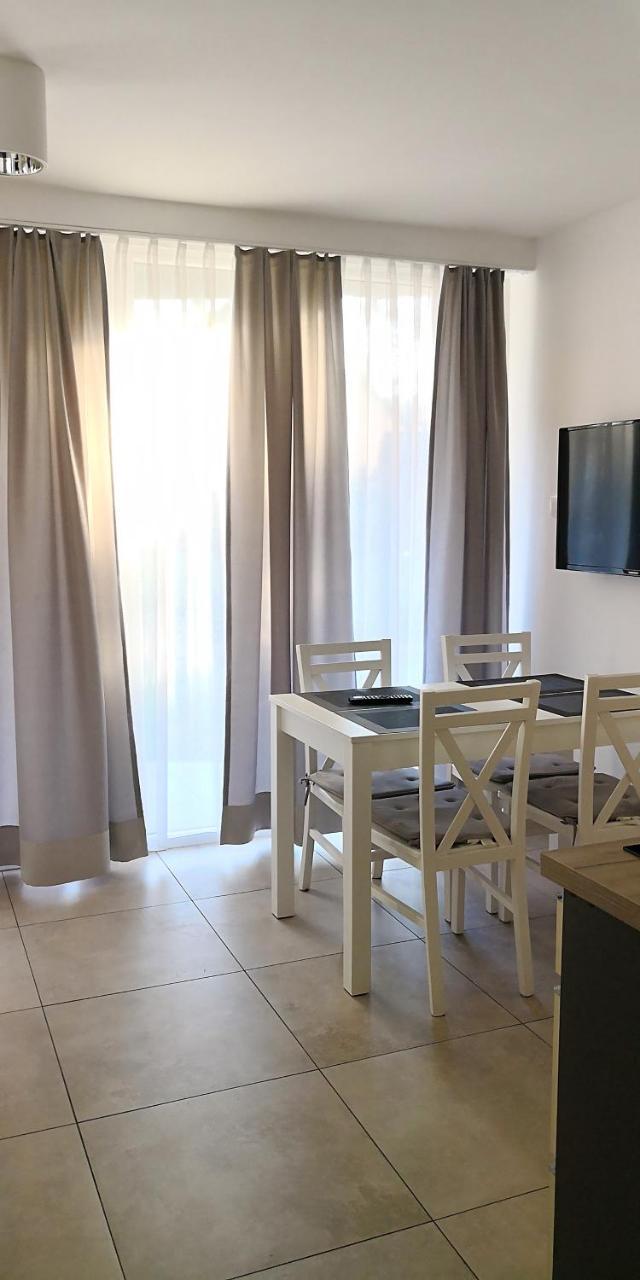 Apartamento Sun Park Pobierowo Exterior foto